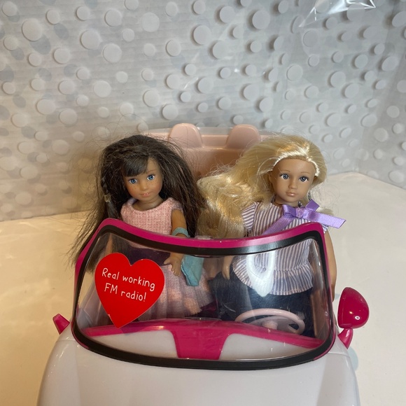 Lori doll 👧Go Everywhere! Convertible Silver Car with picnic basket - Picture 7 of 14